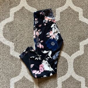 Old Navy Active Go-Dry Leggings